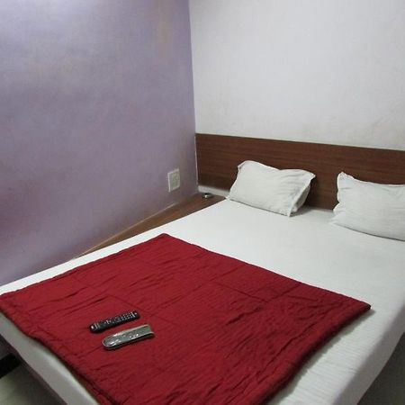 Hotel Royal Residency Βομβάη Εξωτερικό φωτογραφία